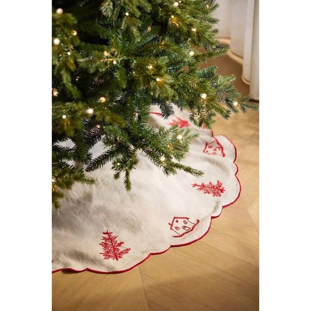 Anthropologie Holiday Houses Scalloped Linen Tree Skirt Sample NEW